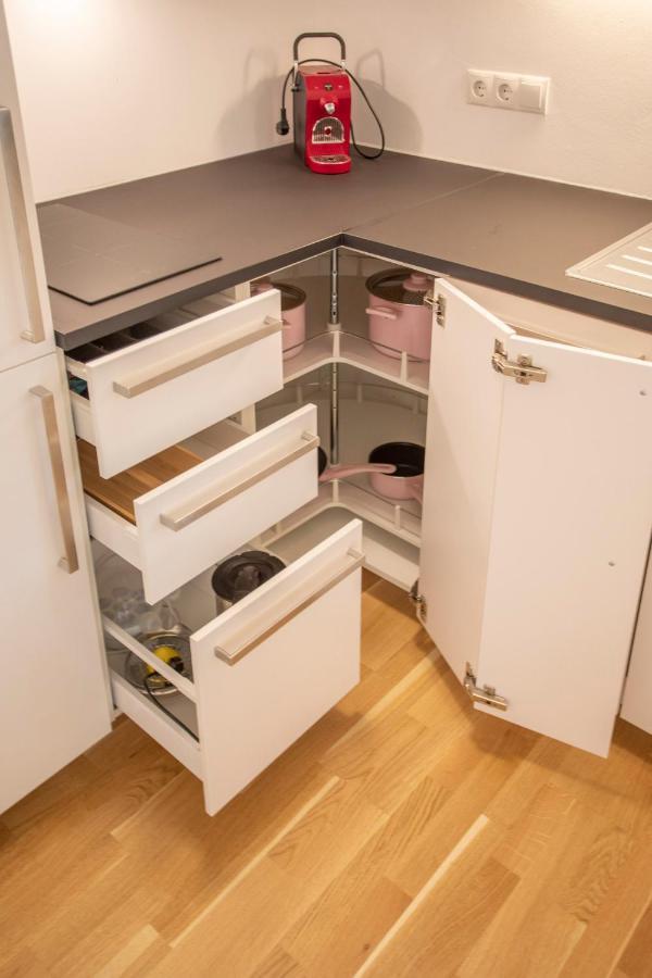 City Center Apartment For 6 Persons! อินส์บรุค ภายนอก รูปภาพ