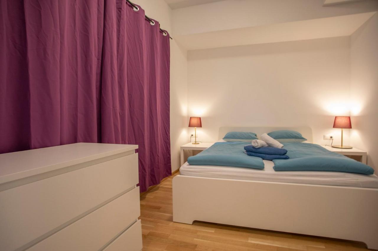 City Center Apartment For 6 Persons! อินส์บรุค ภายนอก รูปภาพ
